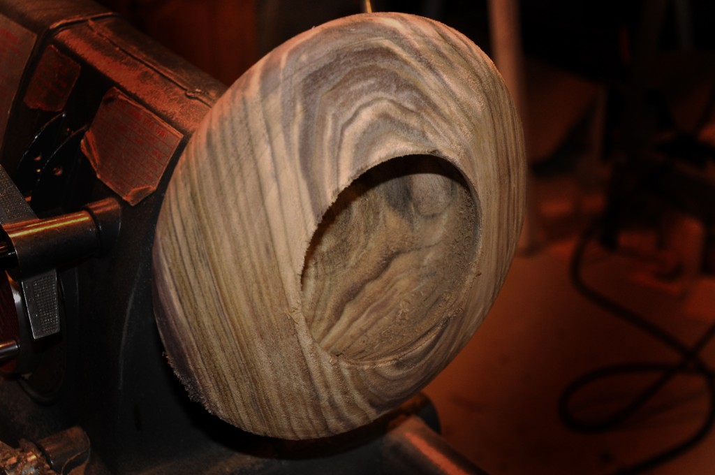 Bowl_Walnut_A05