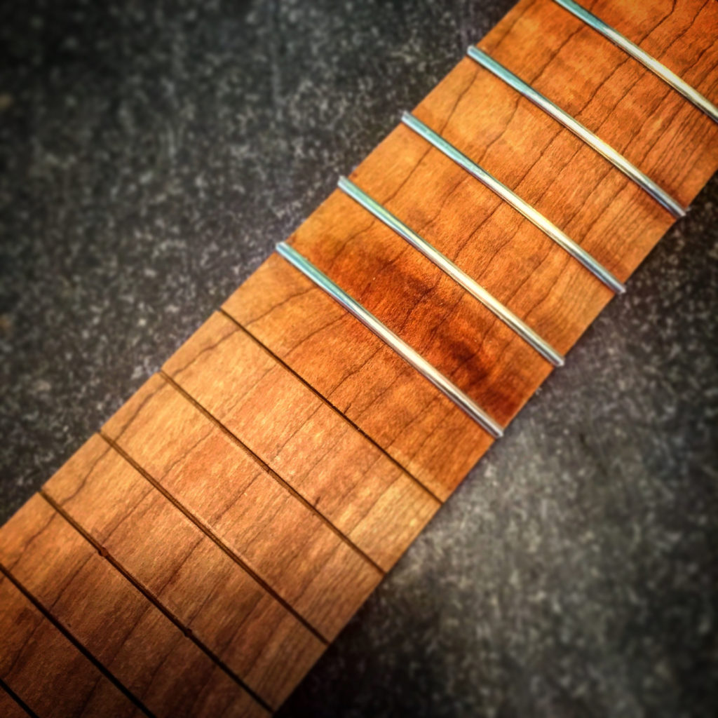 Mahogany_Tele_12